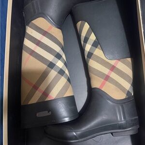 Burberry Black and Beige Check Women’s Boots